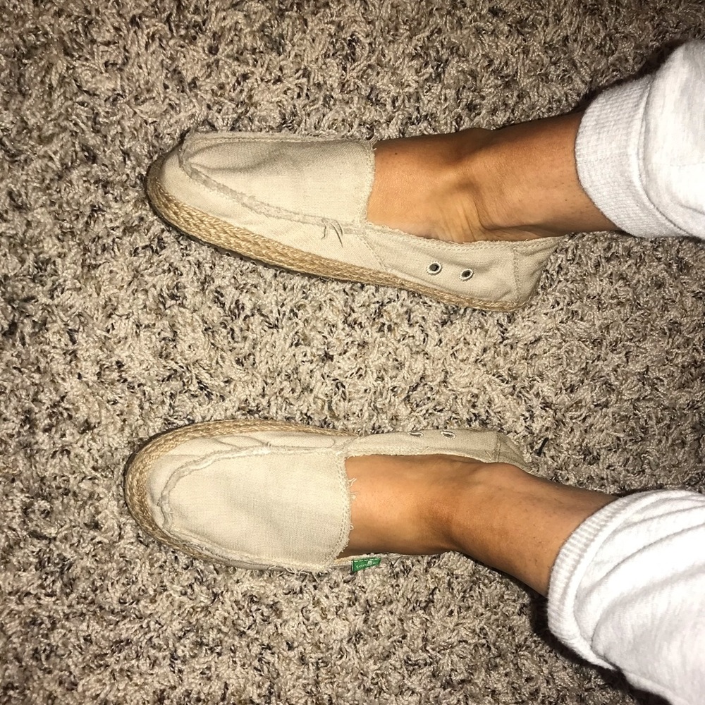 Sanuks